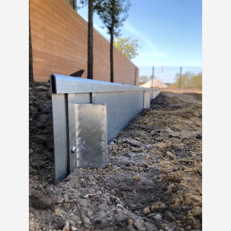 Bordure en acier corten à bord aplati 230mm kit complet pour 15 mètres