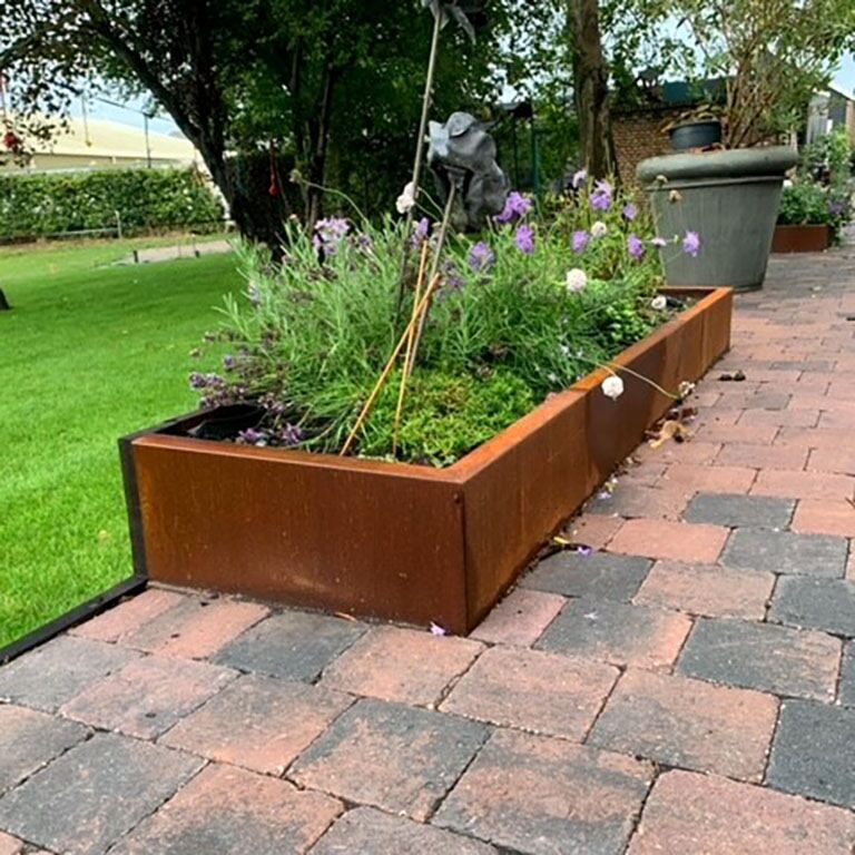 Mur de soutènement en acier corten droit 100 cm (hauteur 40 cm)