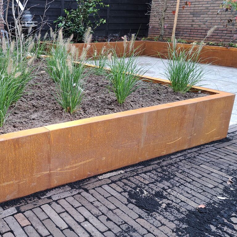 Paroi de soutènement en acier corten droite 150 cm (hauteur 40 cm)