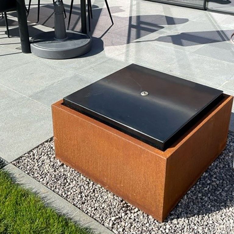 Ornement d'eau en acier corten 50 x 50 x 40 cm