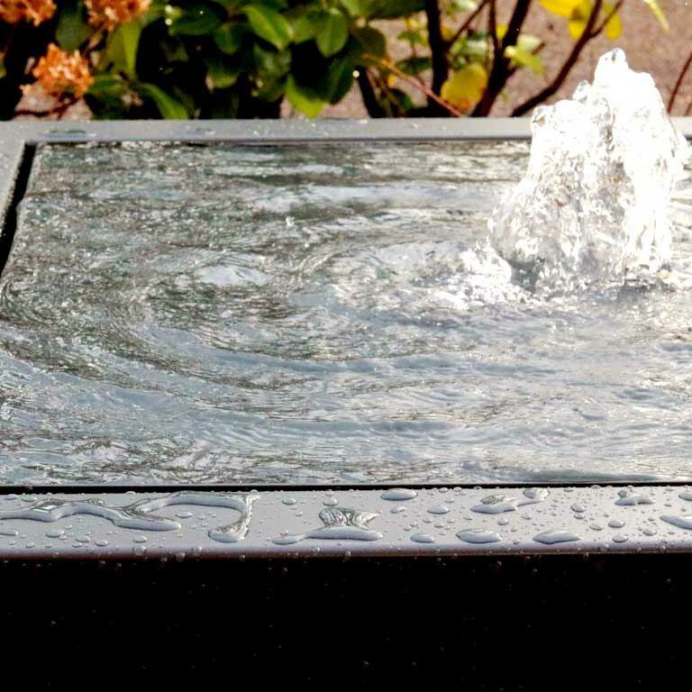 Table d'eau en aluminium 120 x 120 x 40 cm