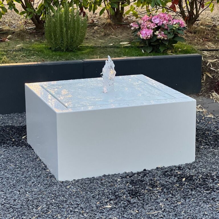 Table d’eau en aluminium 800x800x400