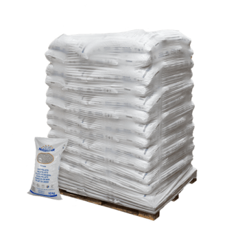 Chauffages de terrasse à pellets - Palette de granulés de bois